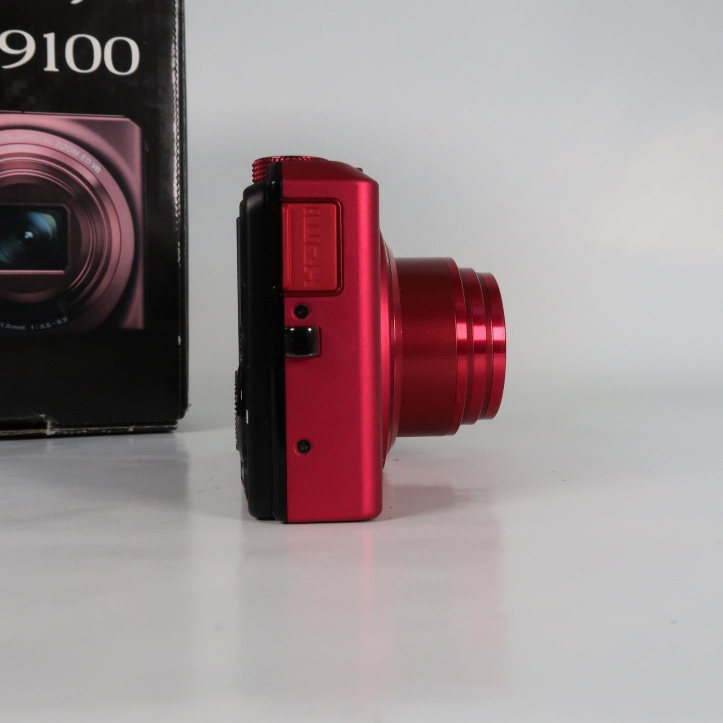 Pre-owned Nikon Coolpix S9100 12.1MP 18x Digital Camera Red, Case, SD Card – Very Good