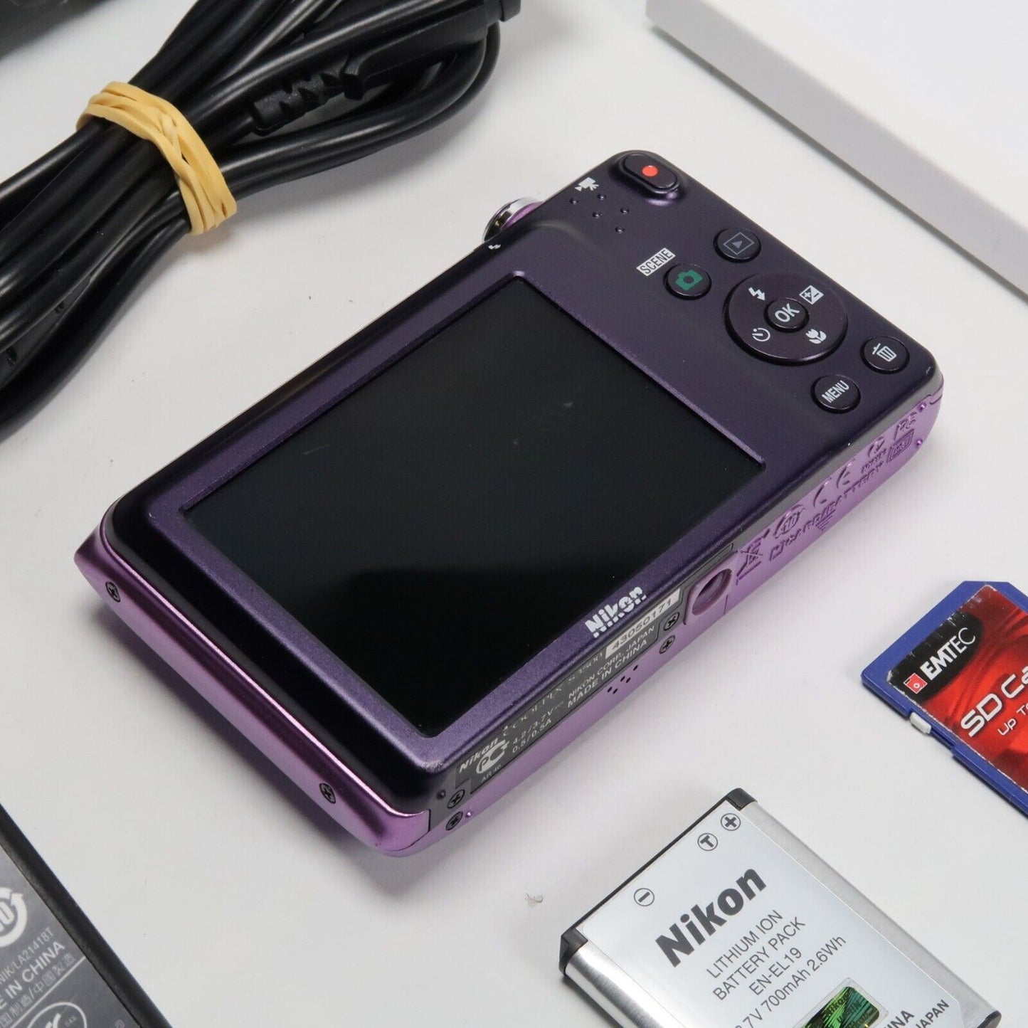 Pre-owned Nikon CoolPix S3500 20.1MP Digital Camera Purple – Mint Condition, Original Packaging