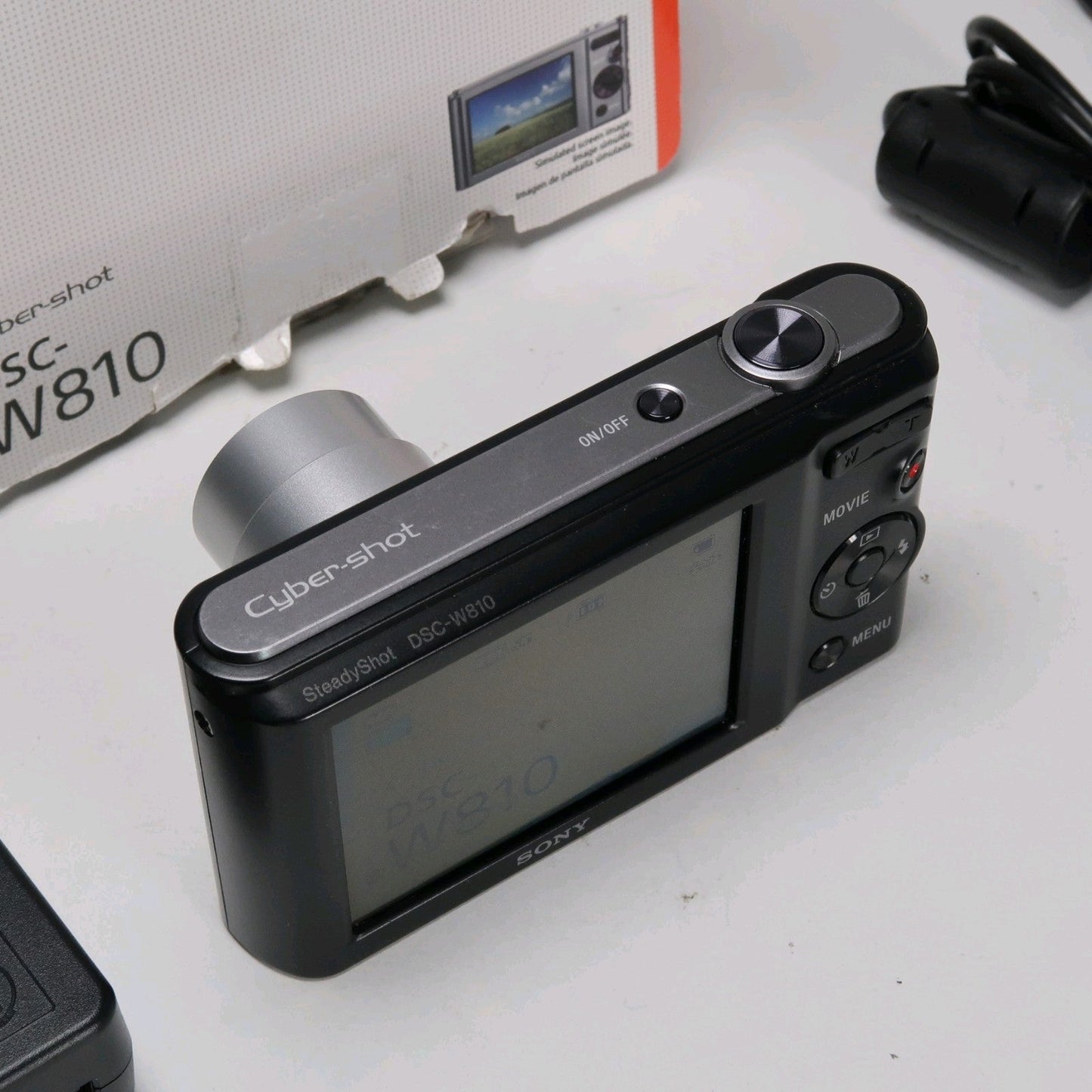 Pre-owned Bundle Digital Camera – Canon IXUS 185 + Sony Cyber-shot DSC-W810