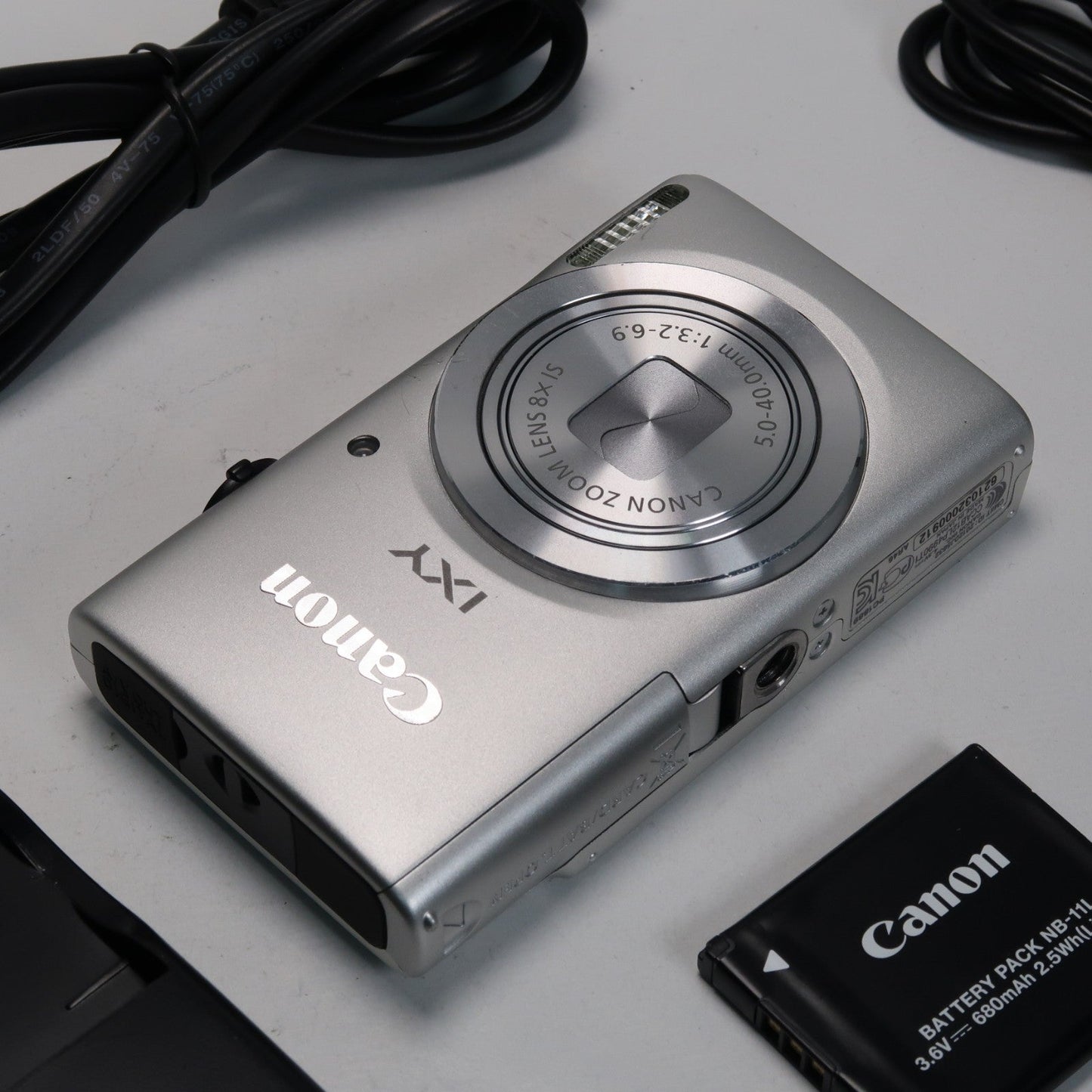 Pre-owned Canon IXUS 105 / SD1300 IS + Nikon Coolpix S3600 + Canon IXUS 115 + Canon IXY 110F – Camera Bundle
