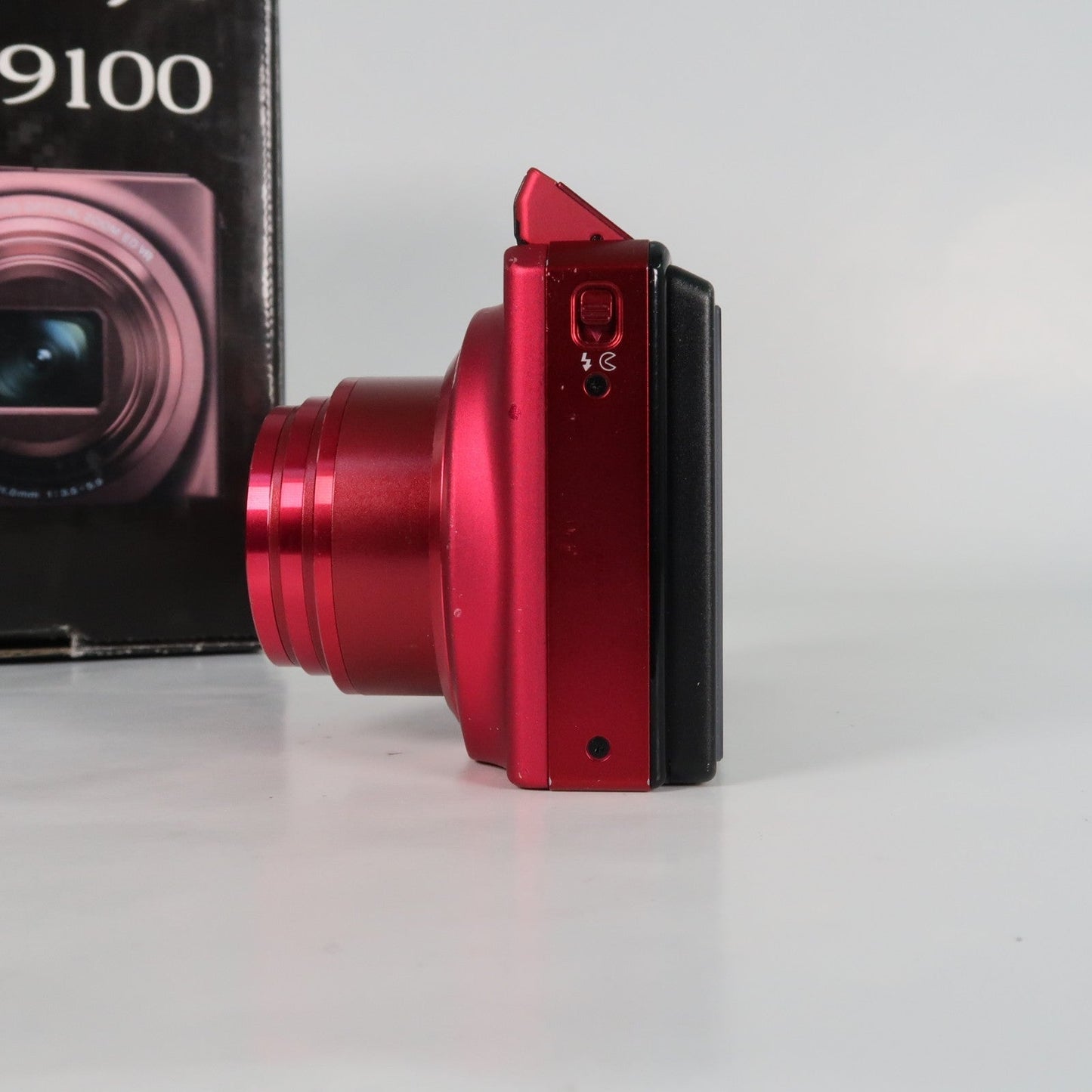 Pre-owned Nikon Coolpix S9100 12.1MP 18x Digital Camera Red, Case, SD Card – Very Good