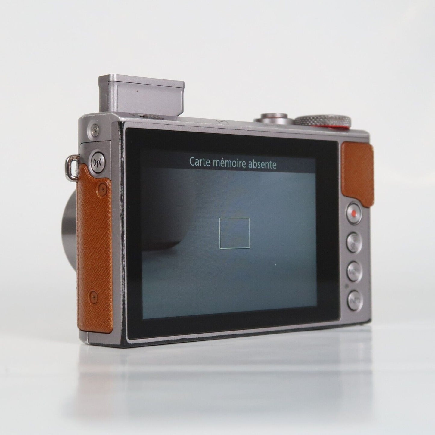 Pre-owned Canon PowerShot G9X Mark II 20.1MP Digital Camera Silver + SD Card 16GB