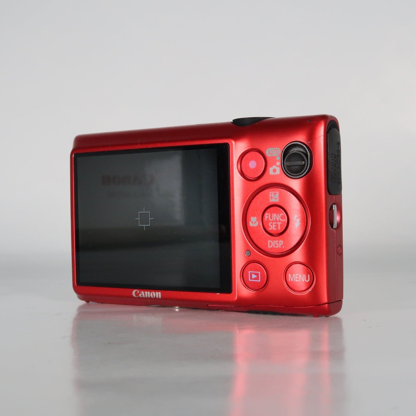 Pre-owned Canon IXUS 220 HS 12.1MP Digital Camera Red – Boxed Set