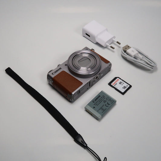 Pre-owned Canon PowerShot G9X Mark II 20.1MP Digital Camera Silver + SD Card 16GB