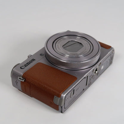 Pre-owned Canon PowerShot G9X Mark II 20.1MP Digital Camera Silver + SD Card 16GB