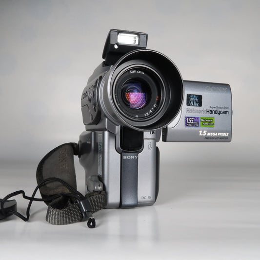 Pre-owned Sony Handycam DCR-PC120E MiniDV Camcorder – With Case + Charger