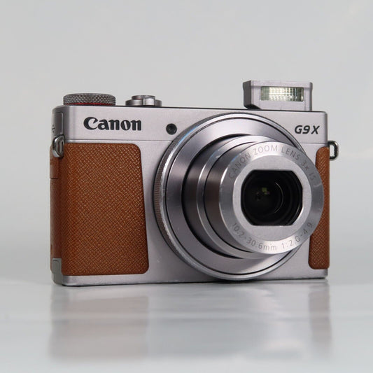 Pre-owned Canon PowerShot G9X Mark II 20.1MP Digital Camera Silver + SD Card 16GB