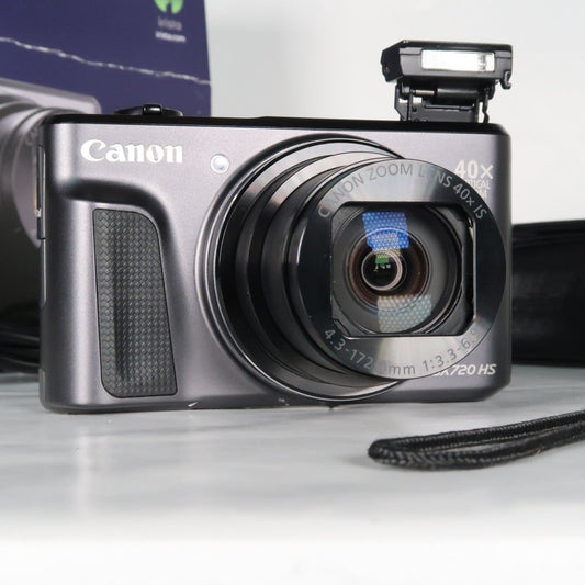 Pre-owned Canon PowerShot SX720 HS 20.3MP 40x Digital Camera Black + Case + 64GB SD Card